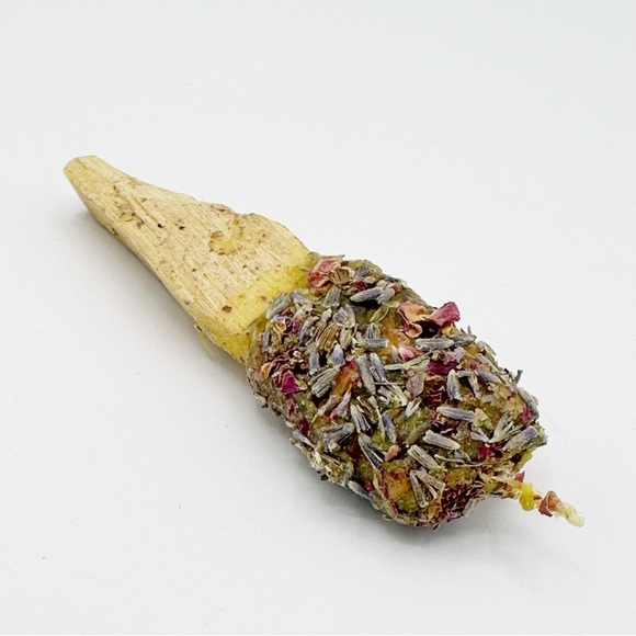 Palo Santo smudge pops for cleansing and intention setting - Picture 7 of 13